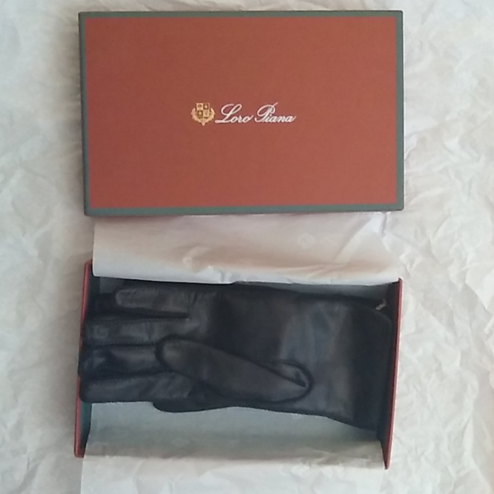 Loro Piana leather gloves